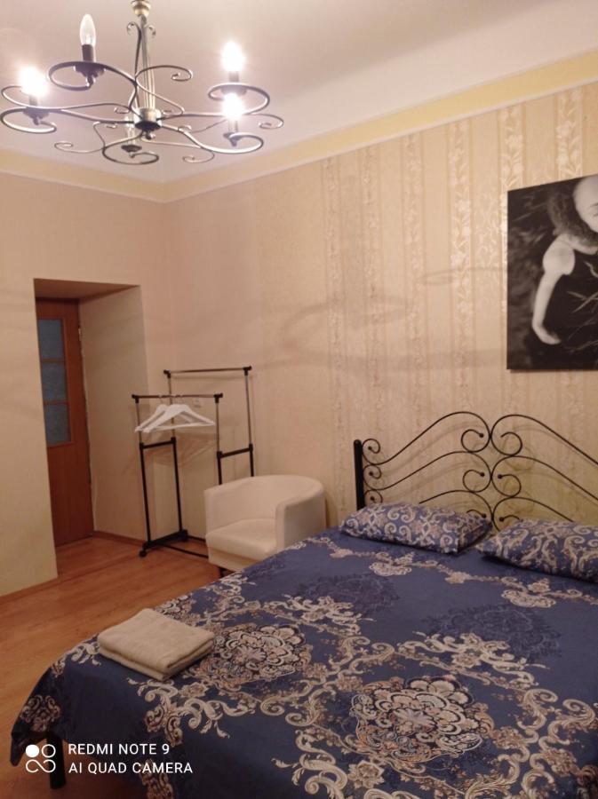 Ferienwohnung Khmelnytsky Street Near Opera Lemberg Exterior foto